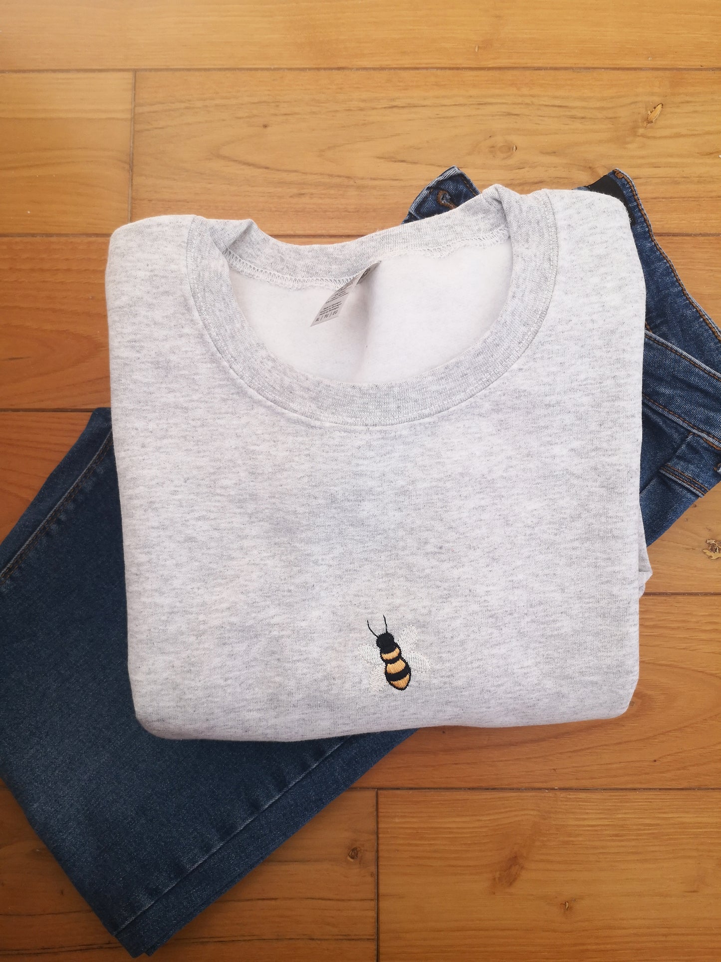 Bee Sweatshirt