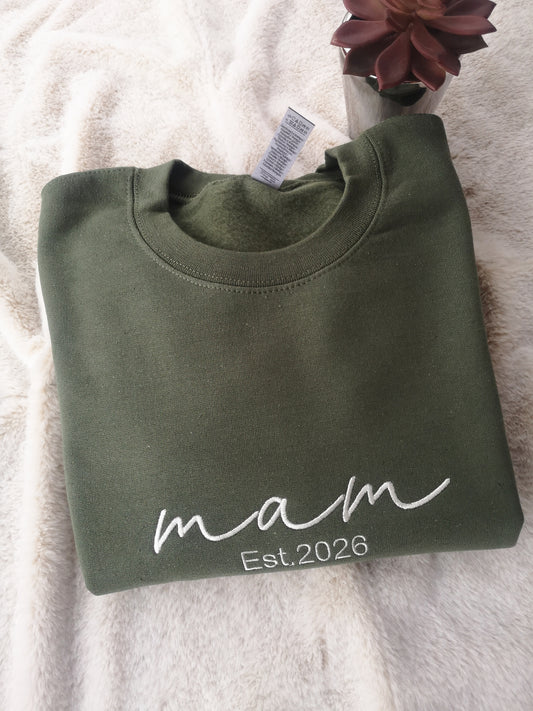 Embroidered Mam Sweatshirt